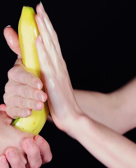 Massaaž liikme suurendamiseks banaaninäite abil
